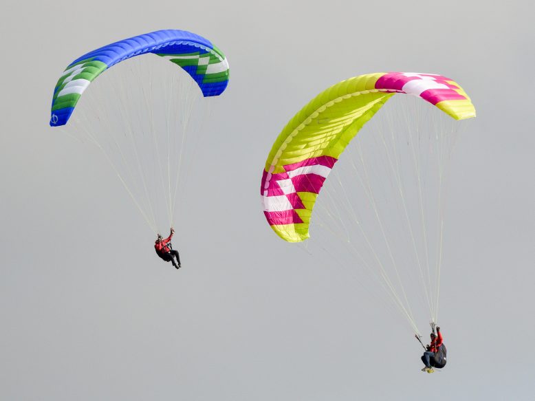 PHI – the new paragliding brand of Hannes Papesh and team